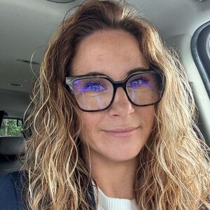 Meet your Posher, Natalie